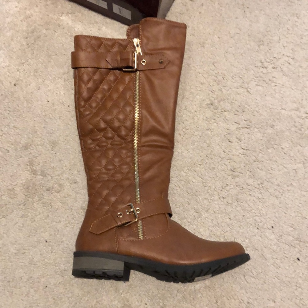 Brown boots